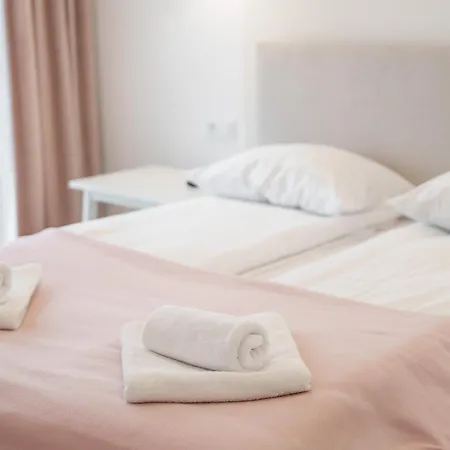 Faro Kasprowicza 20c Z Basenem Apartment